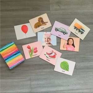 Lovevery Picture Cards and Box - Montessori Homeschool Infant Baby Toy